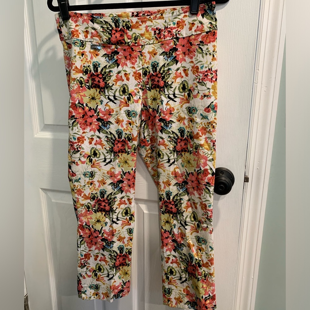 Peck & Peck Floral Cropped Pant Size 10